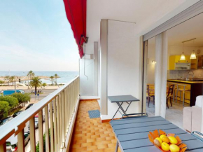 Grand 2 pièces climatisé avec terrasse et garage privé près de la mer - FR-1-196-311